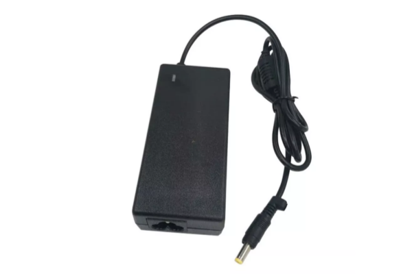 18.5V 3.5A 4.8*1.7mm 65W Charger Adapter For HP Compaq 6720s 550 620 625 G3000