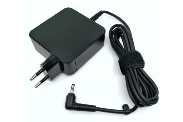 OEM 20V 3.25A Laptop Power Adapter 65W For Lenovo V15 Gen 4 Laptop Power Supply 4.0x1.7mm