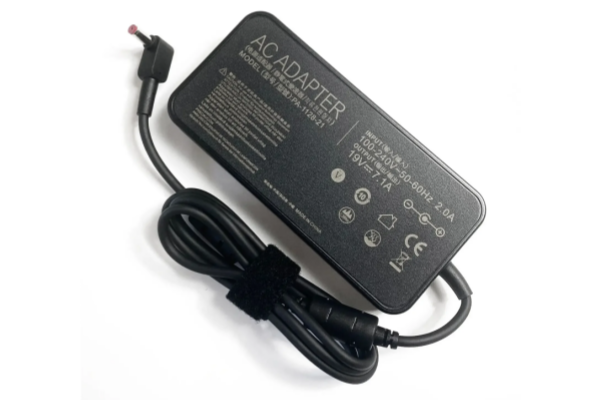 19V 7.1A 135W 5.5*1.7mm Laptop Adapter For Acer Aspire V17 Nitro VN7-792G-59CL PA-1131-16 T Predator Helios 300 G3-571