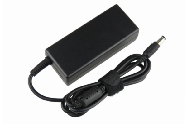 New 15V 4A Laptop AC Adapter For Toshiba Charger 60W PSU PA3282U-1ACA PA3153U-1ACA PA3241U-1ACA PA3282U-2ACA 6.3mm*3.0mm