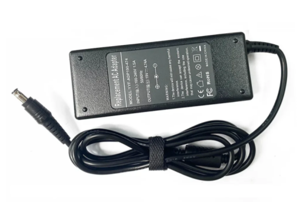 19V 4.74A 90W Laptop AC Adapter Charger For Samsung R700 R18 R58 R26 SADP-90FH 5.5mm*3.0mm