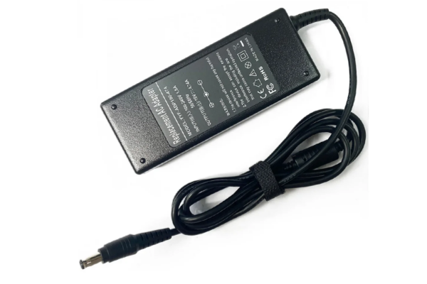 19V 4.74A 90W Laptop AC Adapter Charger For Samsung R700 R18 R58 R26 SADP-90FH 5.5mm*3.0mm